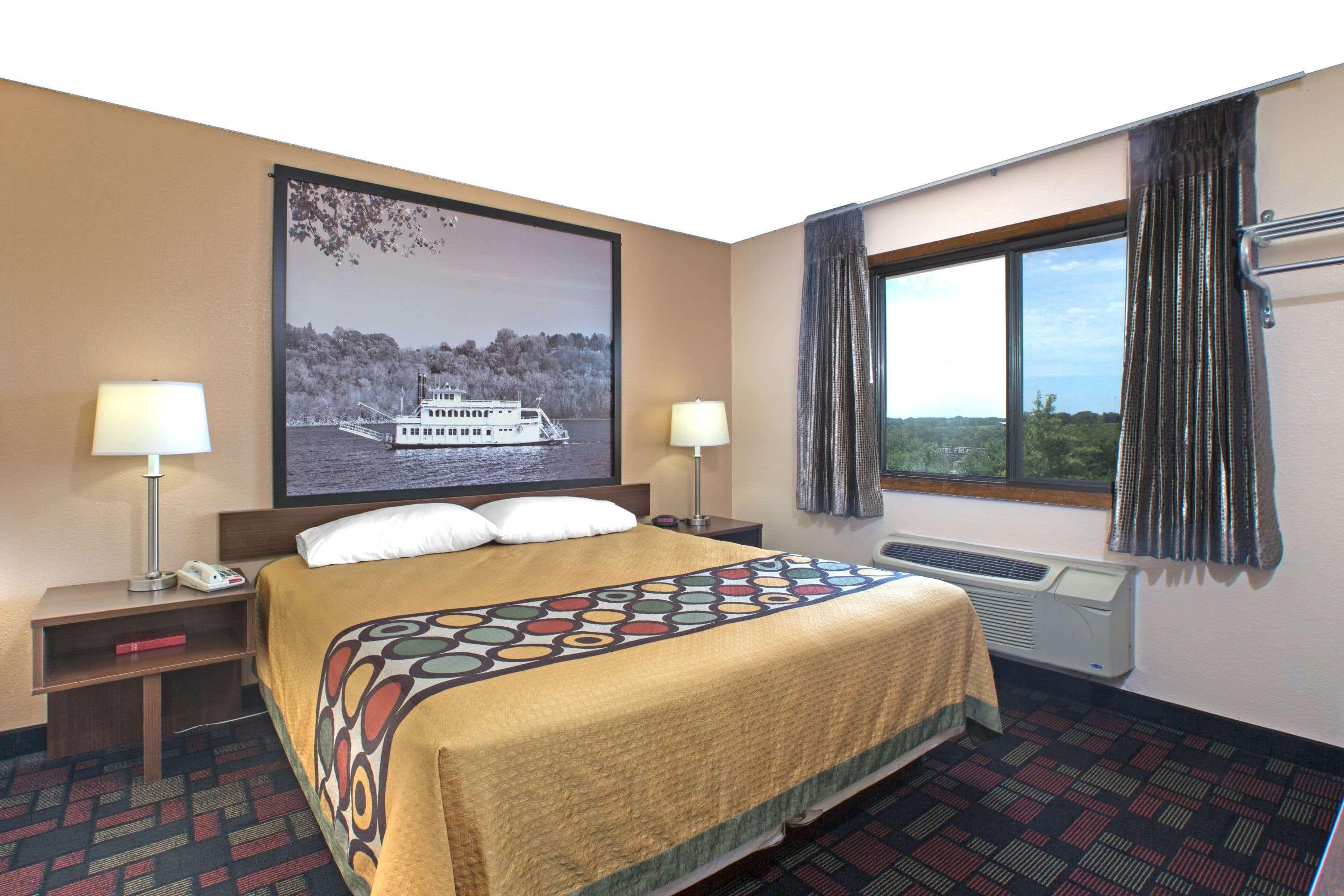 Super 8 By Wyndham Boonville Exteriér fotografie